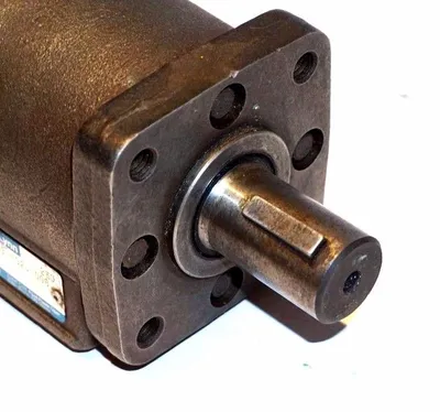 NEW CHAR-LYNN EATON 103 1024 008 HYDRAULIC MOTOR 1031024008