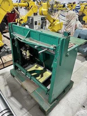 Used TENNESMITH A3616 Power Squaring Shears (Gauge) Michigan US | Aucto #1334414