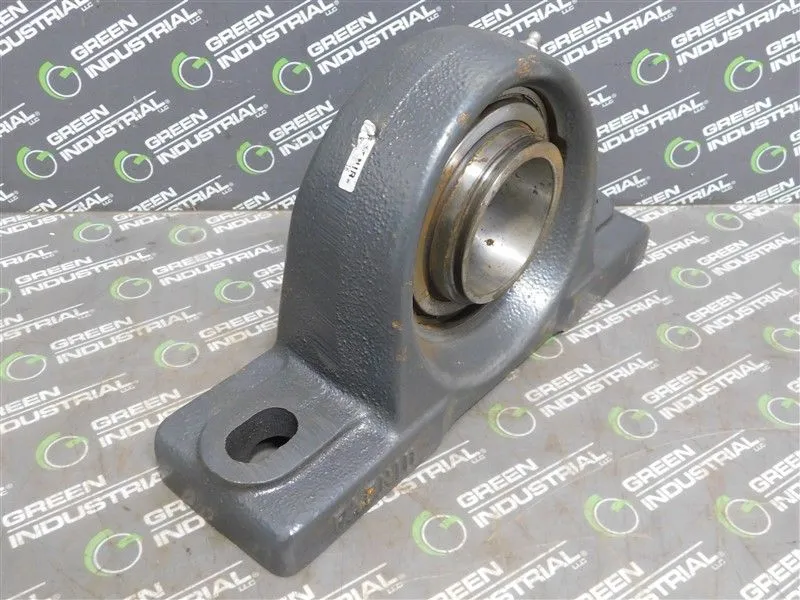 Fafnir Timken RSA2 11/16 Pillow Block Ball Bearing Unit 2-11/16 Bore Rusty Used