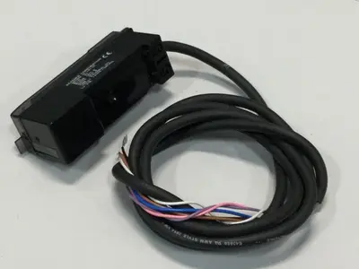 USED KEYENCE CORP LV-21A