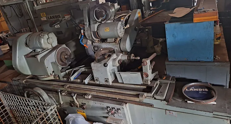 Used 1982 LANDIS 3RH Universal Cylindrical Grinders California US | Machinery Network #181541