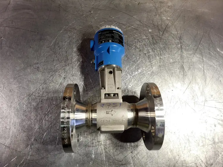 Used ENDRESS+HAUSER 72F50-SK0A98PFB6BK Miscellaneous MRO British Columbia CA | Lenmark #283689
