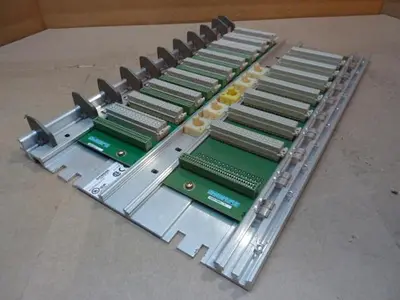 USED SIEMENS 6ES5700-2LA12