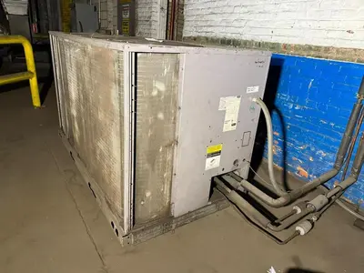 USED BRYANT 569HP