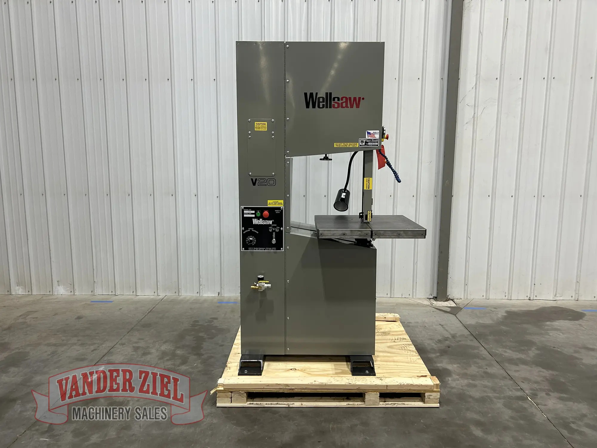 New | in-Stock WELLSAW V-20F Vertical Band Saws Michigan US | Vander Ziel Machinery Sales #1328263