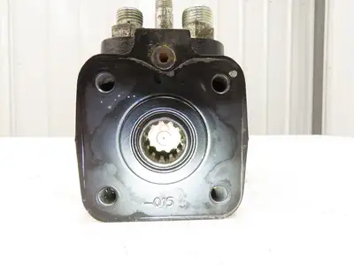 Landoll Hydraulic Power Steering Pump Removed From LSC30 Stand On Forklift