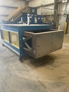 Harris/Selco 2R975 Two-Ram Horizontal Baler