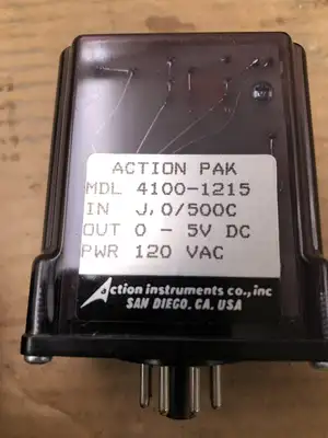 Action PAK 4100-1215 8-PIN Field Isolator / Isolating Relay 0-5VDC 120VAC