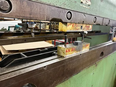 CHICAGO 810L Press Brakes | Levy Recovery Group (12)