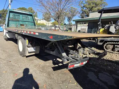 USED 2019 INTERNATIONAL DURASTAR 4300
