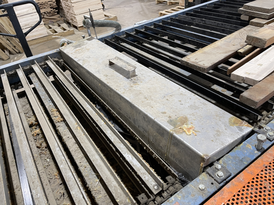 L & L Machinery GA-100 High Frequency Gluer