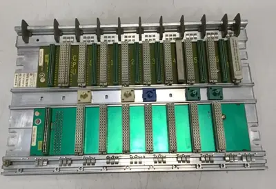 USED SIEMENS 6ES5 700-2LA12