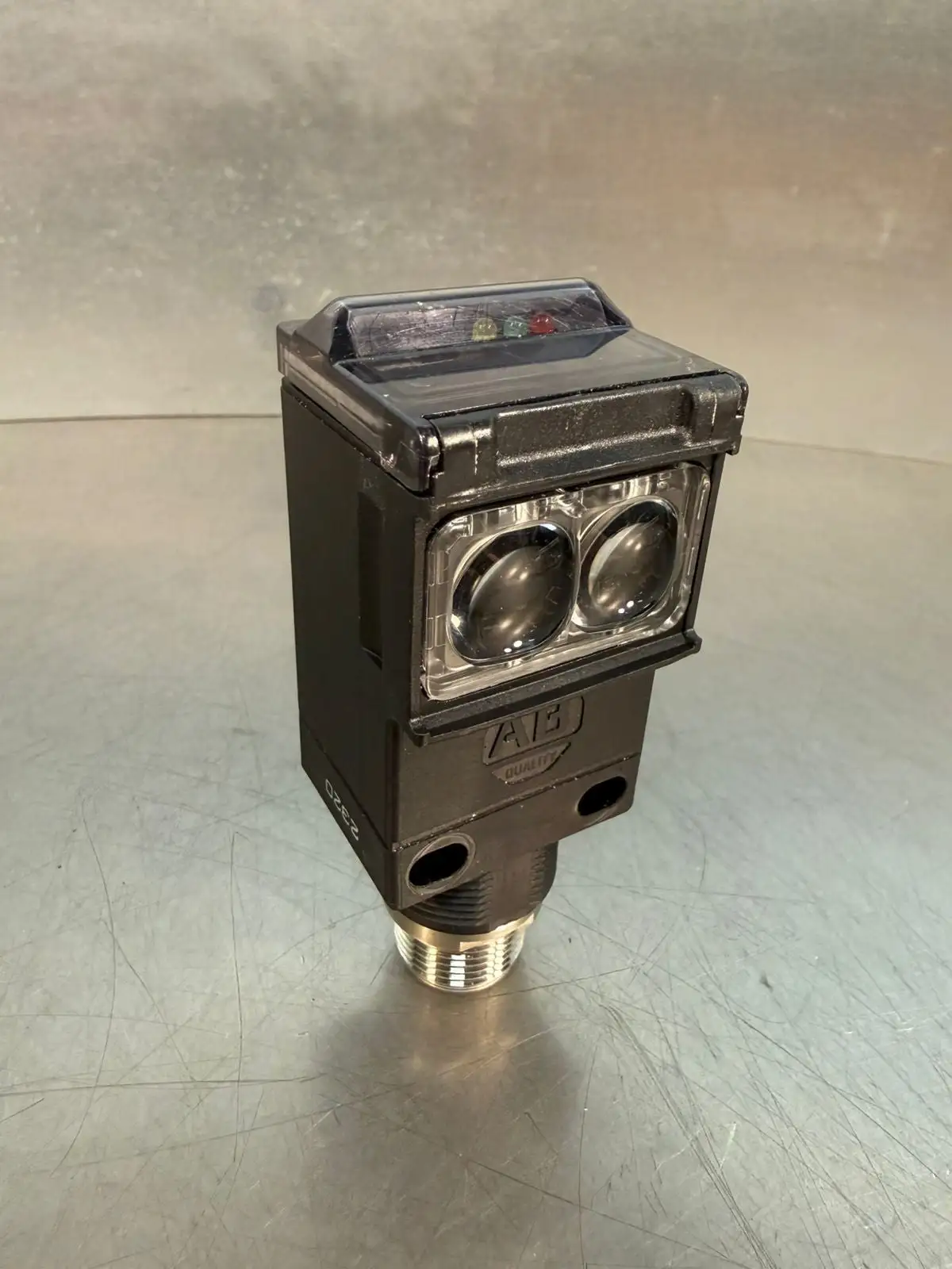 Allen Bradley 42GRP-9001-QD /B Photoswitch Diffuse Quick Disconnect (9.3.1)