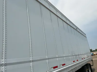 USED 2013 WABASH TRAILER