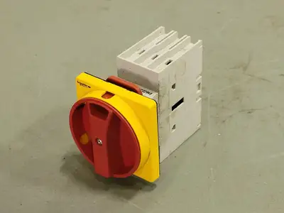 USED SCHNEIDER ELECTRIC VLS3P025D1