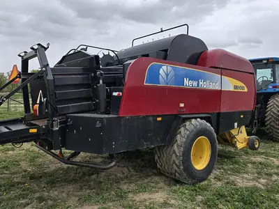 USED 2012 NEW HOLLAND BB9080