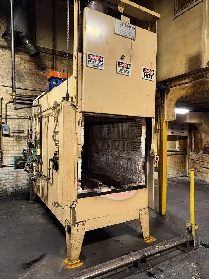 36″ X 72″ X 30″ Box Temper-1300F
