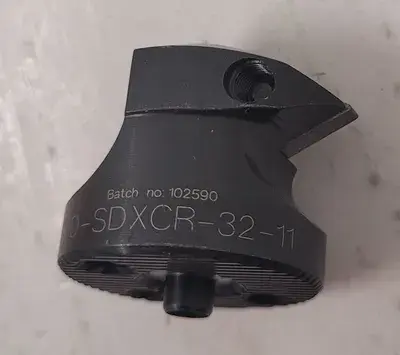 USED SANDVIK COROMANT 570-SDXCL-32-11
