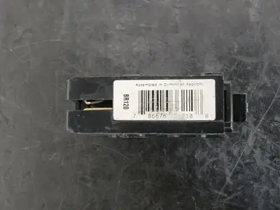 USED CUTLER-HAMMER BR120