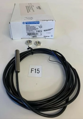 NEW TELEMECANIQUE XS1 08BLPAL2