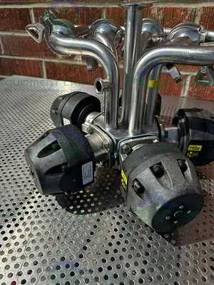 USED 5 ITT PURE FLO ADVANTAGE STAINLESS STEEL DIAPHRAGM VALVE W/ 1" SANITARY FITTING
