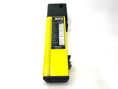 Used SICK Optic Electronic Safety Light Curtain 293mm Protected Height Light Curtains & Grids Michigan US | Maverick Industrial Sales #1391641