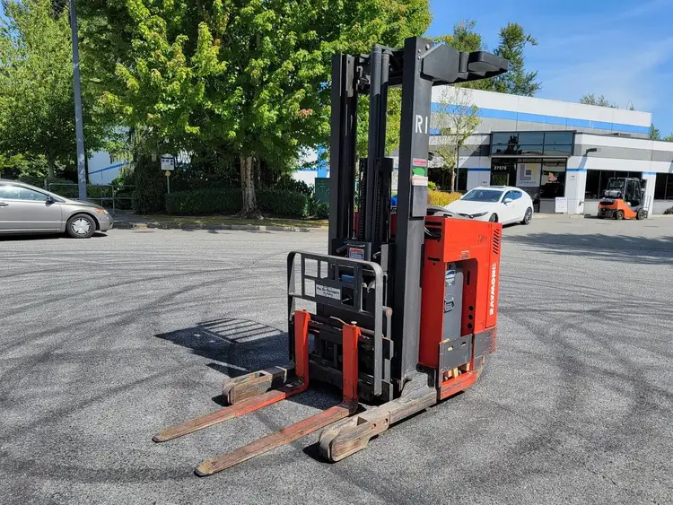 Used 2003 RAYMOND EASI R30TT Misc Forklifts British Columbia CA | Lenmark #237708