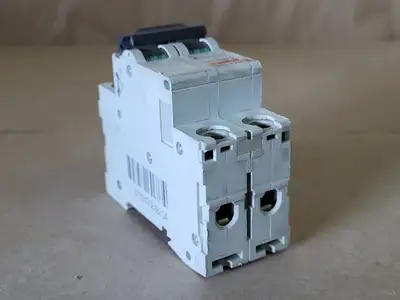 Used MERLIN GERIN C60A Switchgears British Columbia CA | Lenmark #239038