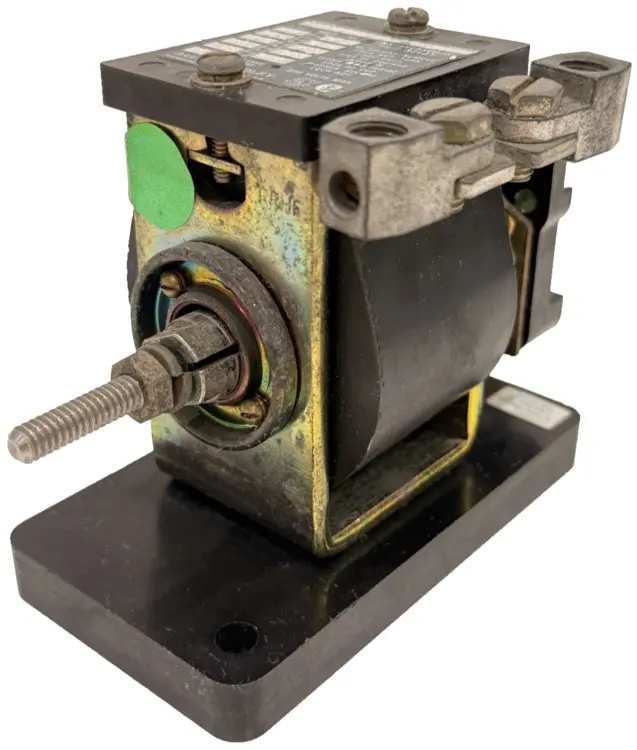 Used ALLEN BRADLEY 809-A02E Relays & Switches Michigan US | SB Industrial Supply #807357