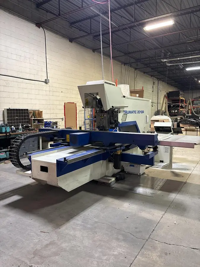Used 2003 TRUMPF TRUMATIC 2010R Turret Punches Ontario CA | Trader Machinery Inc #1545609