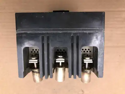 GE General Electric TED136020 20A 3 Pole Circuit Breaker 600VAC 250VDC