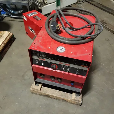 Lincoln CV -300  Welder with Cobramatic K1585-1 Wire Feeder
