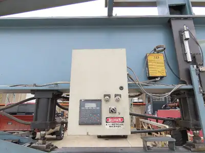 15 Ton 20' Hydraulic Press Brake Punch C-Frame 11-Hole Steel Hole Punch