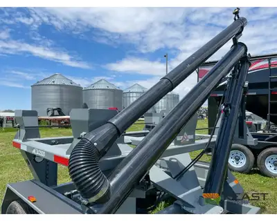 Used TRAVIS _UNKNOWN_ Seed Tenders Iowa US | Keast Enterprises #1360458