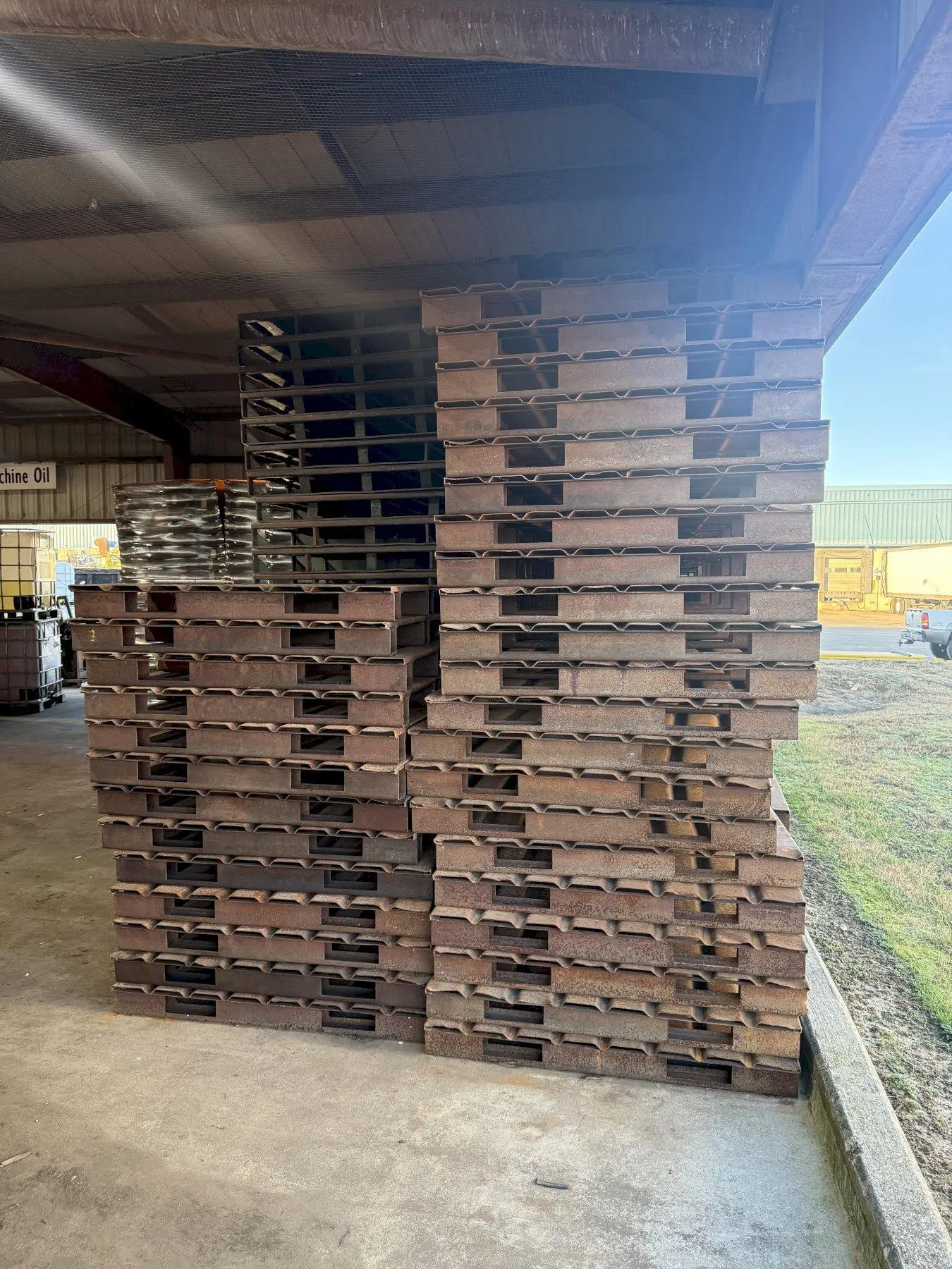 (155) 48" X 48" STEEL PALLETS: YOBRO #24722