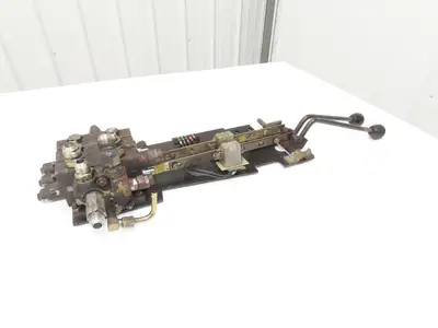 Yale Hydraulic 2-Spool 2 Lever Forklift Mast Control Valve Assembly Off ERC080