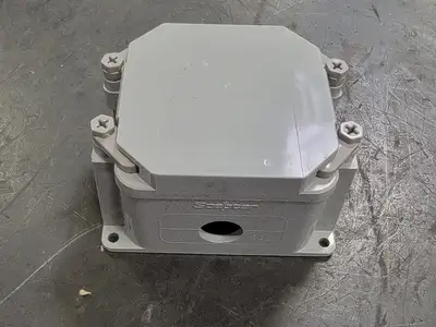 220W, 2A, 120V Light Junction Box (Box of 8)