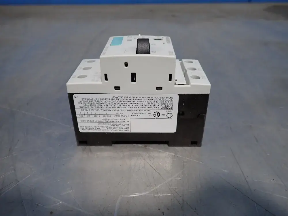NEW SIEMENS 3RV10111DA10