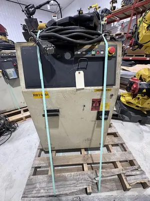 Used FANUC ARCMATE 100IB Robots Michigan US | Aucto #1332158