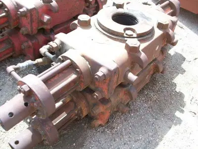 USED GUIBERSON 7 1/16" 3M DOUBLE RAM BOP