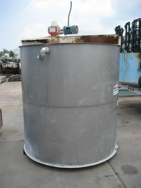 1000 gallon Stainless Steel Mix Tank, Proquip bridge agitation.