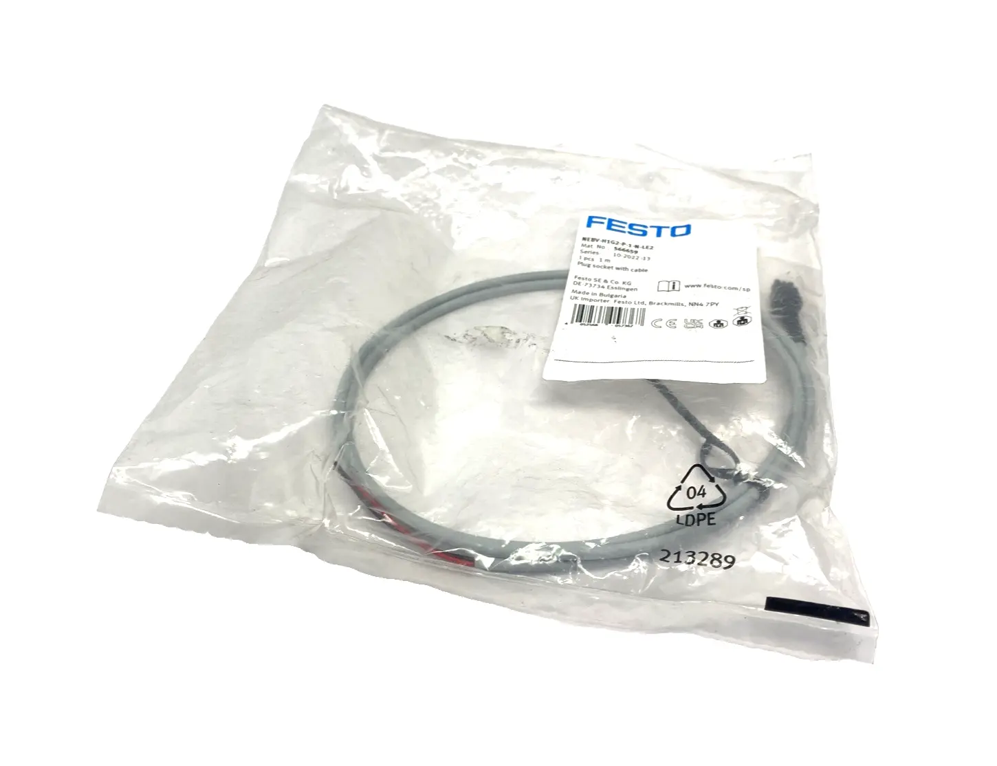 NEW FESTO PLUG SOCKET W/ CABLE 1M, 566659