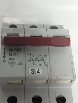 USED MOELLER FAZ B20