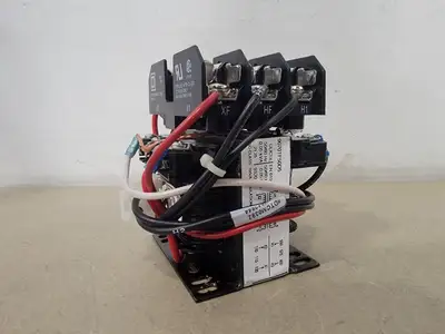 NEW SQUARE D LA9TFD32X
