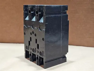 Used GENERAL ELECTRIC TEB132040WL Switchgears British Columbia CA | Lenmark #1432542