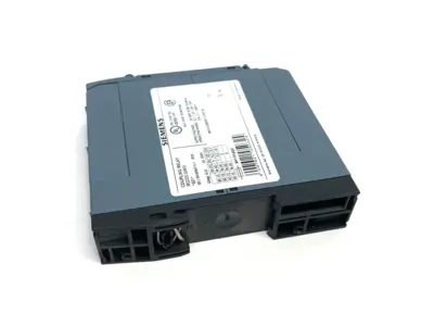 | Siemens 3RQ2000-2AW00 SIRIUS Coupling Relay 24-240V MISSING ONE COVER - Used