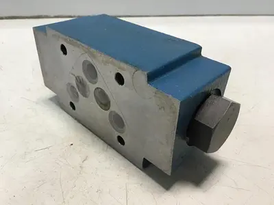 USED REXROTH Z2S10A132