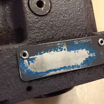 USED VICKERS DG4V-3S-2AL-M-U-HL7-60-EN490