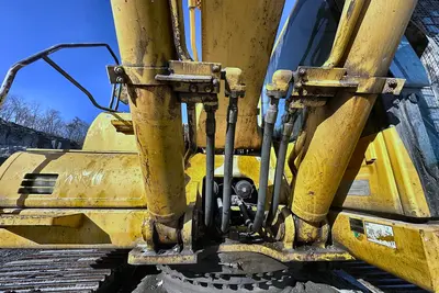 Used 2014 KOMATSU PC490LC-10 Excavators Pennsylvania US | Proxy Equipment #1383045