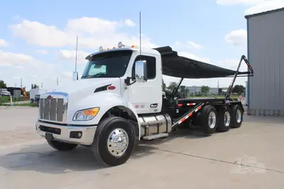 New | in-Stock 2027 PETERBILT 548 Rolloff Trucks Texas US | Roll Off Truck World #1492013